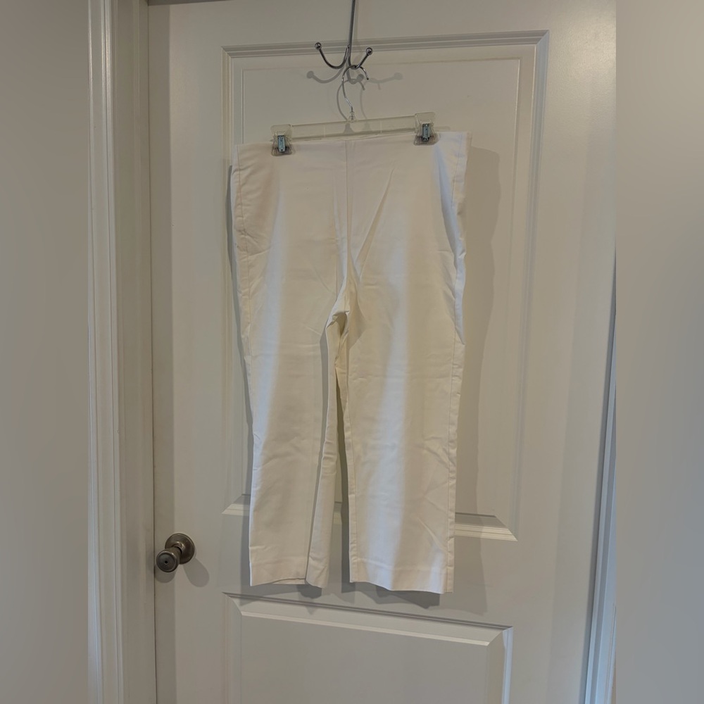 Chico’s White Straight Leg Pants Women’s Size 2 (US 12) Classic Career Casual